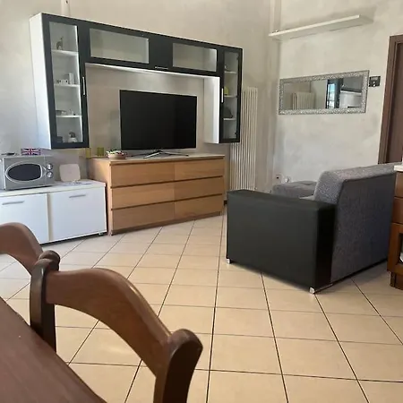 Apartment Villetta Schiera Zona Fiera *